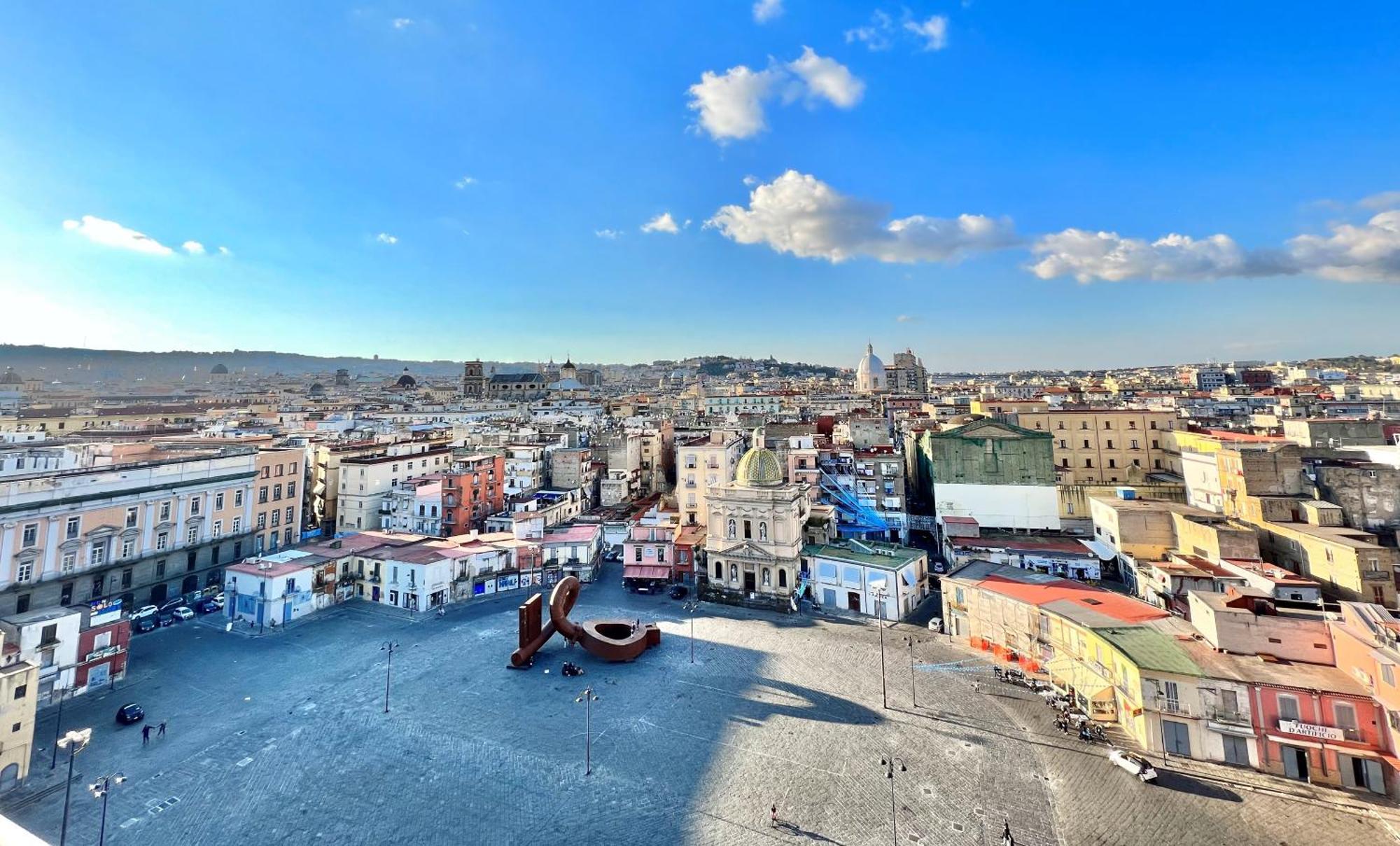 La Storia E Il Mare Di Napoli Nápoles Exterior foto